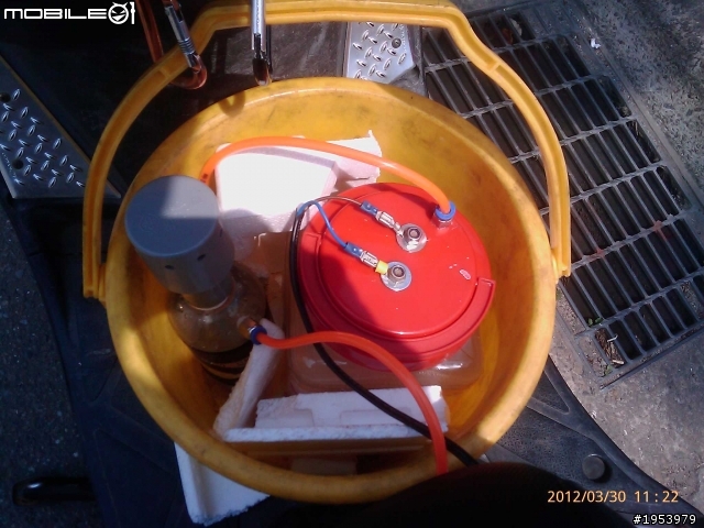 DIY車用環保氫氧燃料(HHO)省油器 !125cc機車安装完畢...測試中...需增購10A PWM!