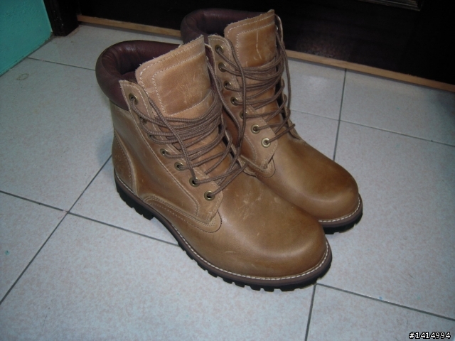 【開箱】Timberland 74133 第一雙靴子