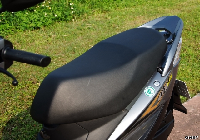 漲聲不斷響起中之C/P黑馬 - 三陽SYM GT125灰黑碟煞版入手分享