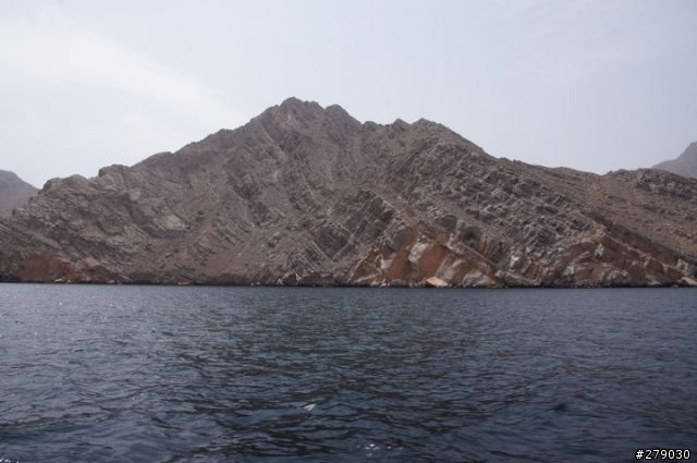 去油國坐郵輪﹣Costa Favolosa 杜拜自助奇航遊記 day5&6 in Abu Dhabi & Khasab