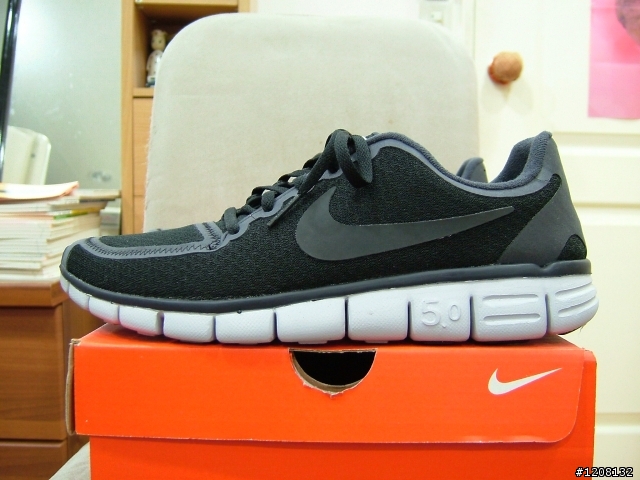 分享:全新赤足體驗 NIKE FREE RUN+ 3