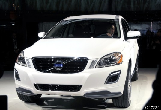 xc60 R-Design 配件到貨分享 ,順便作個民調.........