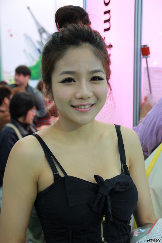 60D-春電展SG拍拍(圖多)