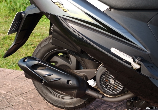 漲聲不斷響起中之C/P黑馬 - 三陽SYM GT125灰黑碟煞版入手分享