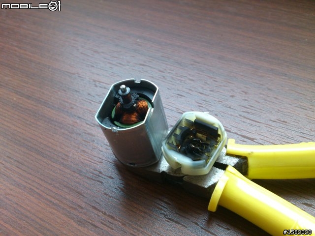吃飽太閒分析...阿堤斯六角鎖又壞了