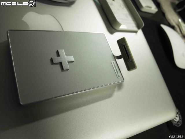 inature Refill+1.5 (2700mAh) For iPhone and iPad 開箱