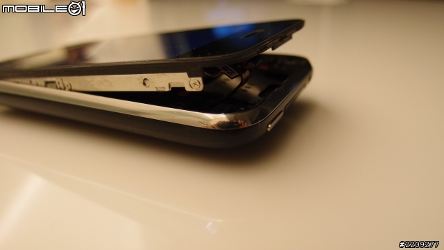 iPhone 3GS 之 "開"箱文......我的 iPhone 爆了!!