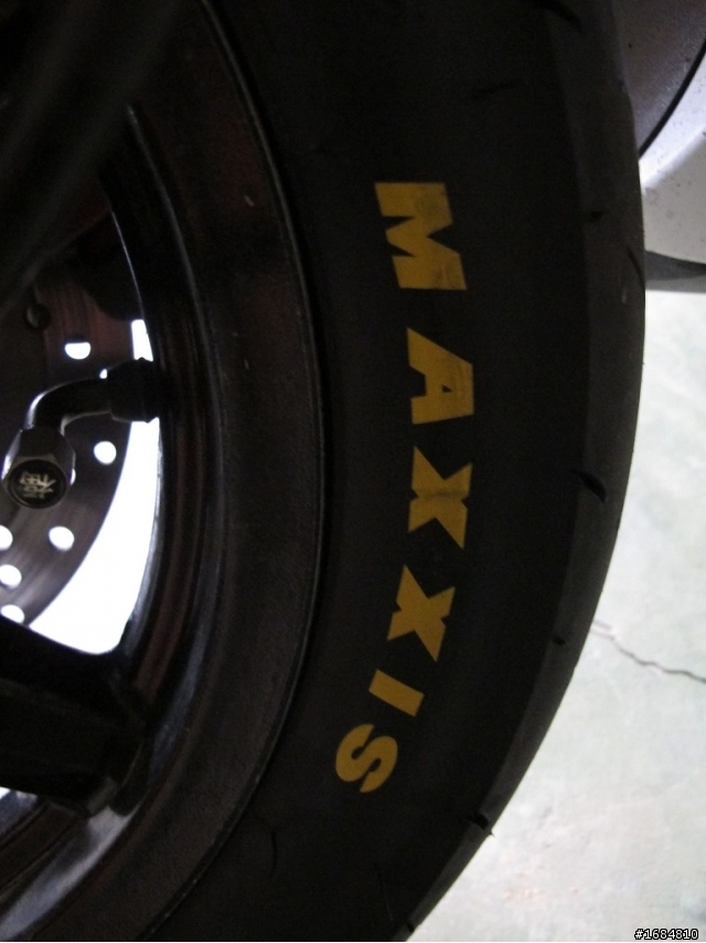 BT39+TT91 使用公里數破1萬6之後 換上R1+C699