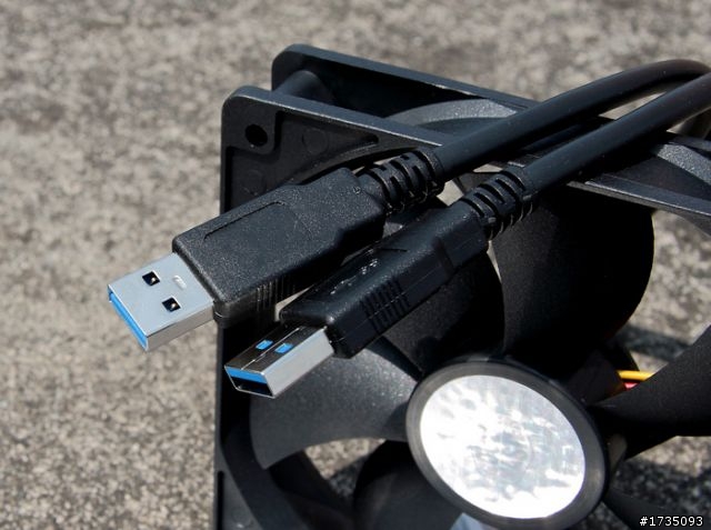加料不加價的酷媽RC-370機殼之USB 3.0版