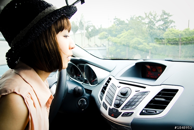 FORD Fiesta 5D 小銀桃園一日遊歡樂開箱