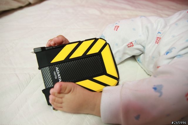 ADATA 威剛 DashDrive™ Durable HD710 外接式硬碟機 可愛開箱