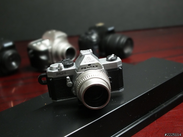 FUJIFILM HS30EXR 之我要開箱摟~