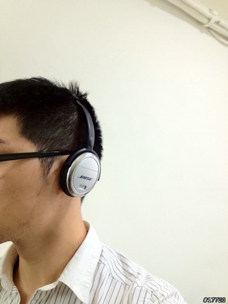 蘋果禁衛軍-iPhone 4S好朋友 助您抽離俗世的喧囂嘈雜 Bose QC3 (QuiewComfort3) 抗噪音耳機