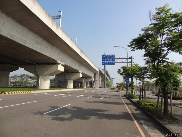 春末初夏 。風和日麗。嘉南平原。六腳東石。輕鬆鐵馬道