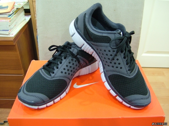 分享:全新赤足體驗 NIKE FREE RUN+ 3
