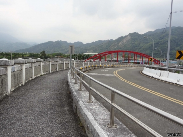 嘉義。古坑。台三線綠色隧道追風去,集集。二水。攔河堰鐵道火車鬥陣行