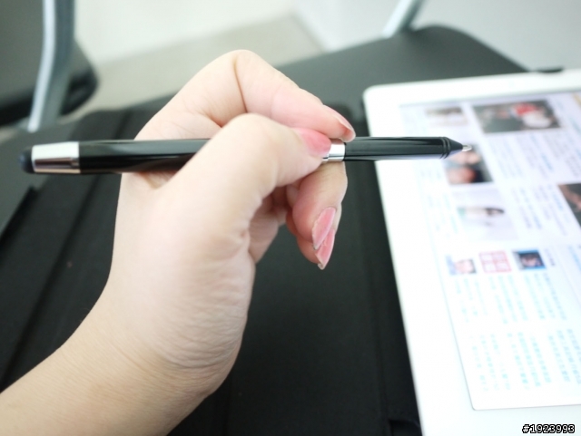 分享 IPAD皮套之觸控筆 的誘惑