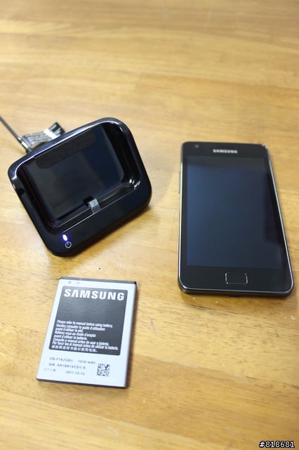 【分享】i9100 S2 底座座充