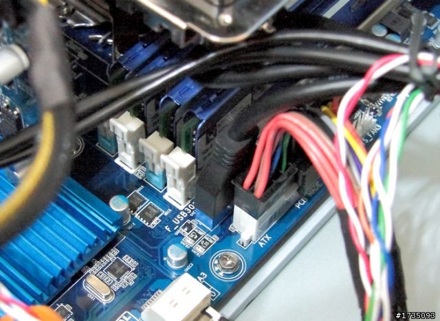 加料不加價的酷媽RC-370機殼之USB 3.0版