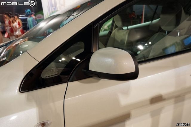 ♛這台車車豈只是卡哇伊而已♛環保低碳全電力量產車~~日產LEAF試乘記