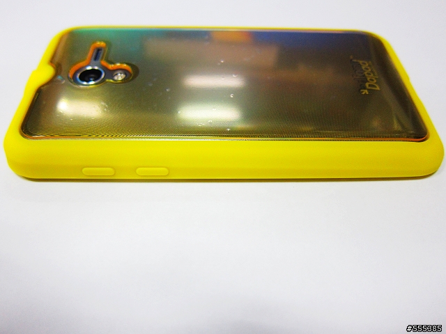ASUS Padfone 純手機含保護殼-開箱圖