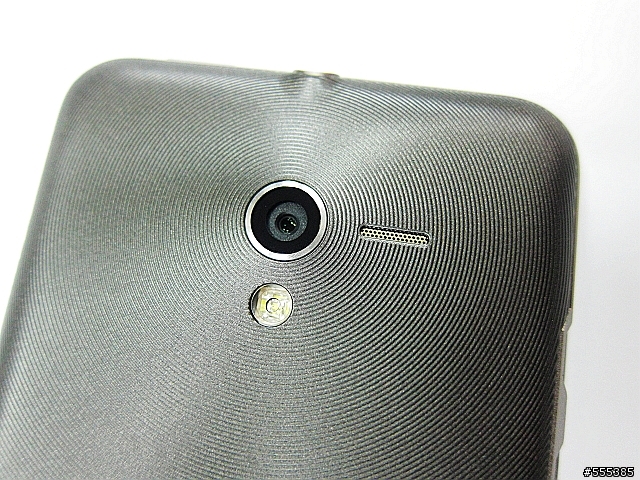 ASUS Padfone 純手機含保護殼-開箱圖