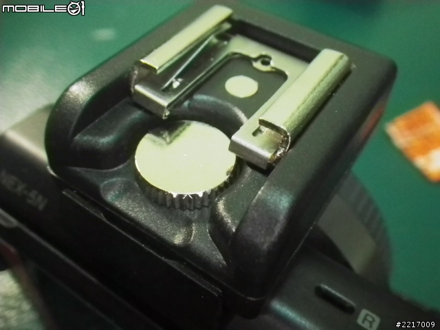 Shadow Sony NEX 5N 專用標準 熱靴 轉接器 分享