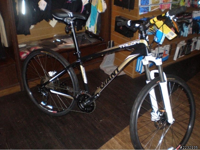 GIANT 2012 TALON_DISC +頂天立地車架 新手=開箱-=