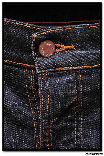 【分享】Nudie Grim Tim Organic White Knee Slim Jeans