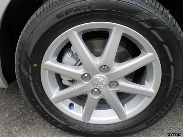Prius C 極光銀OPEN (晚開箱)