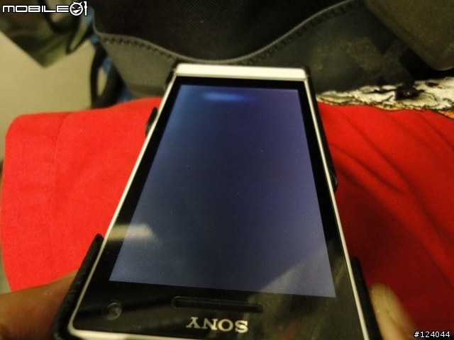 sony s 螢幕黃班送修過程事件簿
