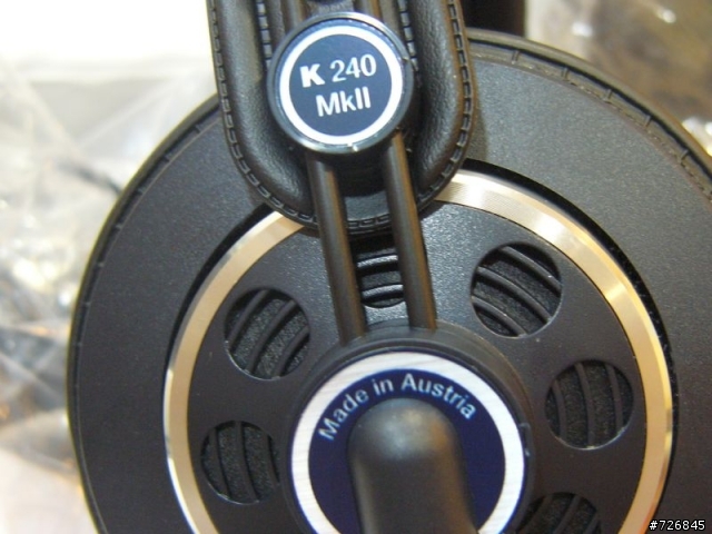 AKG K240 MK2 就是比較合我的味, AKG just sound better, K240 開箱