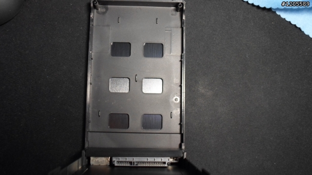 Uptech EHE201 USB 3.0 2.5吋硬碟外接盒簡測
