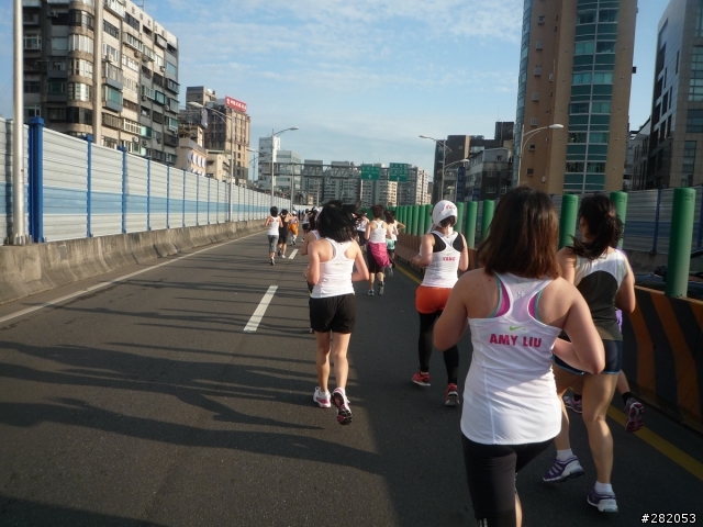 2012 NIKE 女生路跑 --後感