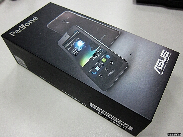 ASUS Padfone 純手機含保護殼-開箱圖