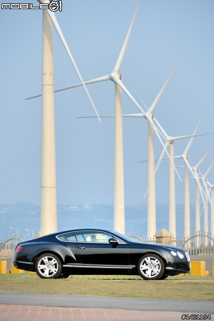 盡擁自在心境 Bentley Continental GT