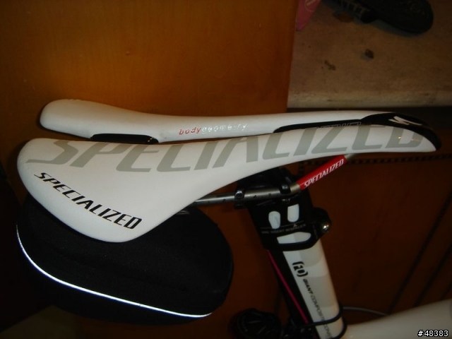 開箱測試specialized Romin Team 座墊