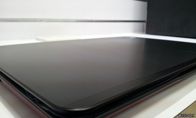 金屬黑+皮革紅跨界混搭HP Envy 4全台首發開箱!!
