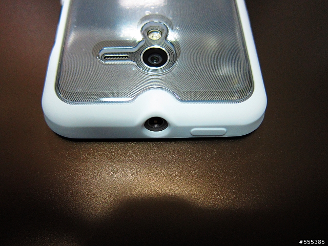 ASUS Padfone 純手機含保護殼-開箱圖