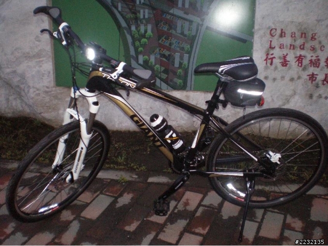 GIANT 2012 TALON_DISC +頂天立地車架 新手=開箱-=