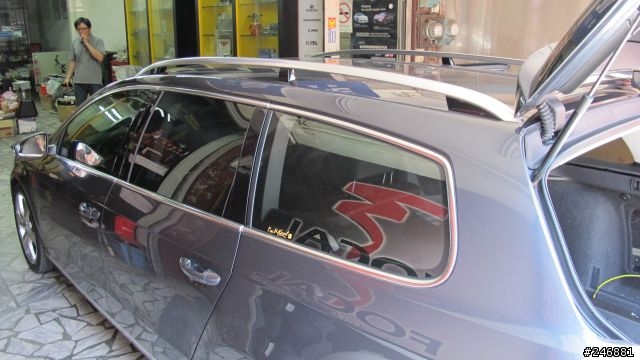 遲來的開箱~PASSAT VARIANT B7福斯專用多媒體影音系統道森八吋主機簡單開箱文