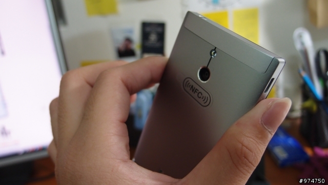 (分享)第一次使用智慧型手機sony XPERIA P