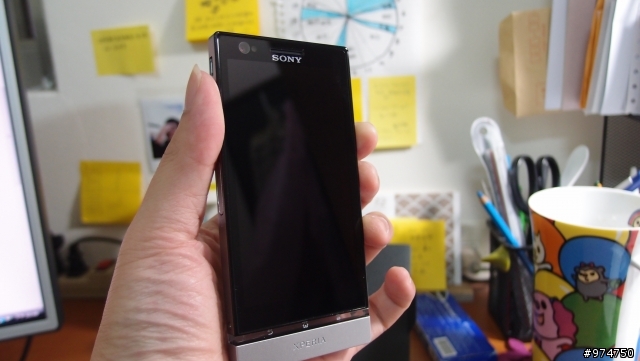 (分享)第一次使用智慧型手機sony XPERIA P