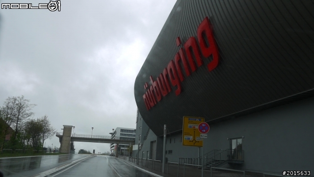 2012德國旅行番外篇-紐柏林賽道 ( Nürburgring ) 初體驗 (圖多)