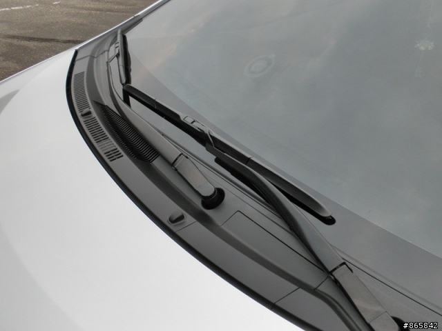 Prius C 極光銀OPEN (晚開箱)