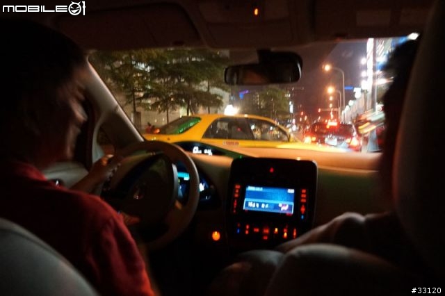 ♛這台車車豈只是卡哇伊而已♛環保低碳全電力量產車~~日產LEAF試乘記