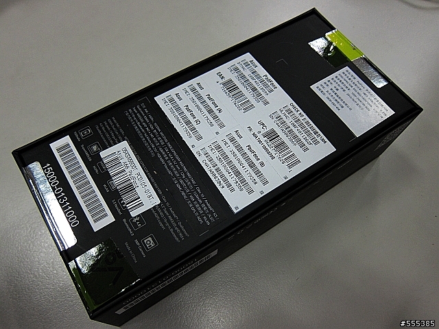 ASUS Padfone 純手機含保護殼-開箱圖