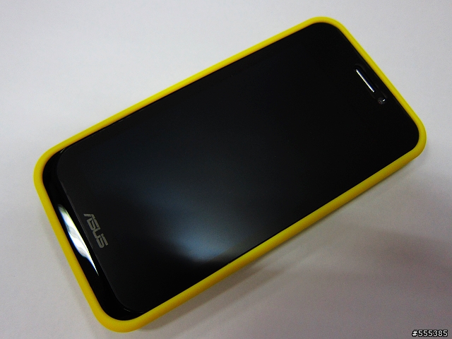 ASUS Padfone 純手機含保護殼-開箱圖
