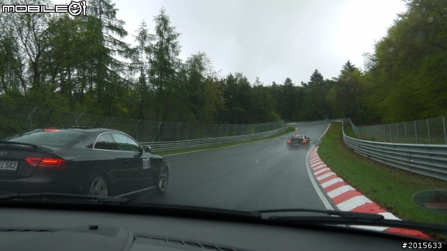2012德國旅行番外篇-紐柏林賽道 ( Nürburgring ) 初體驗 (圖多)