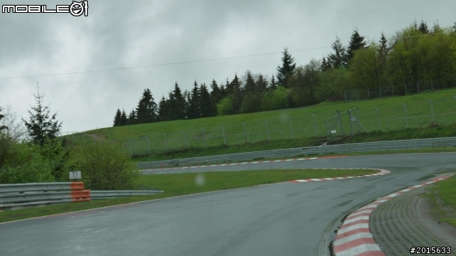 2012德國旅行番外篇-紐柏林賽道 ( Nürburgring ) 初體驗 (圖多)